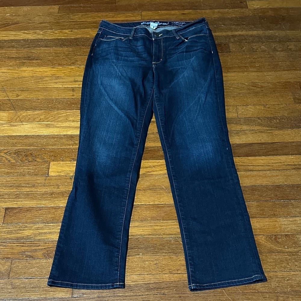 Eddie Bauer Women’s Slightly Curvy Straight Leg Jeans, Sz 10